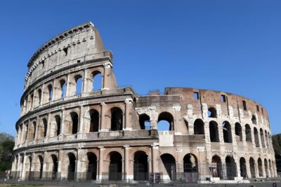 Colosseum, Forum & Palatine with AudioGuide (Arena optional) - Live guide vs audio guide: when you should choose which
