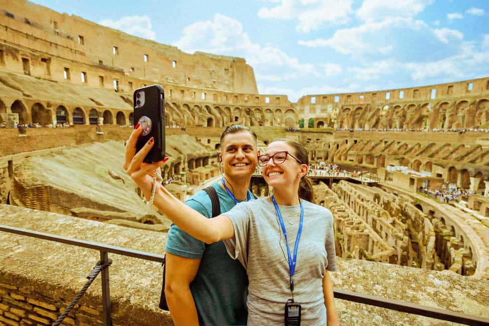 Colosseum, Palatine Hill and Roman Forum Guided Tour - Entering the Colosseum: gladiator drama and real crowd logic