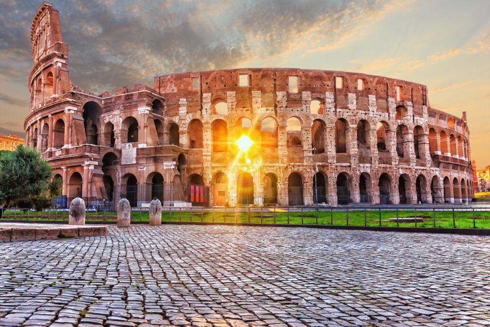 Colosseum: Semi Private Tour with VIP Arena Access - Ground floor and second tier: getting the crowd perspective you paid for