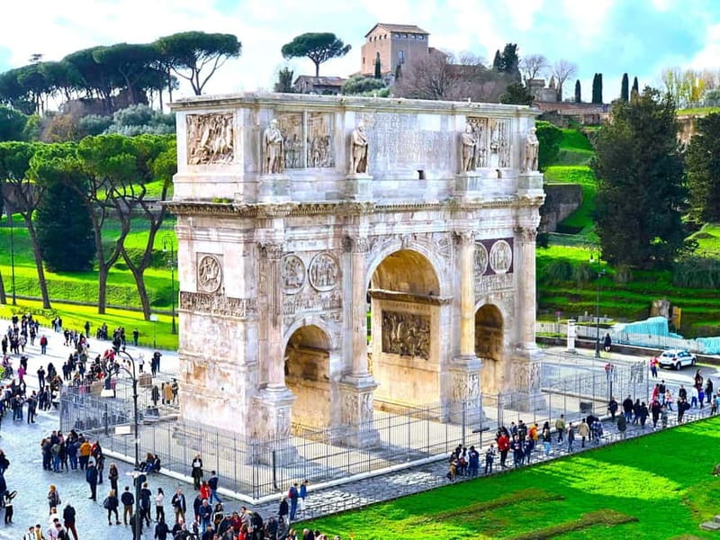 Colosseum Underground All Access Tour with Ancient Rome - Palatine Hill: Rome’s elite neighborhood in ruins