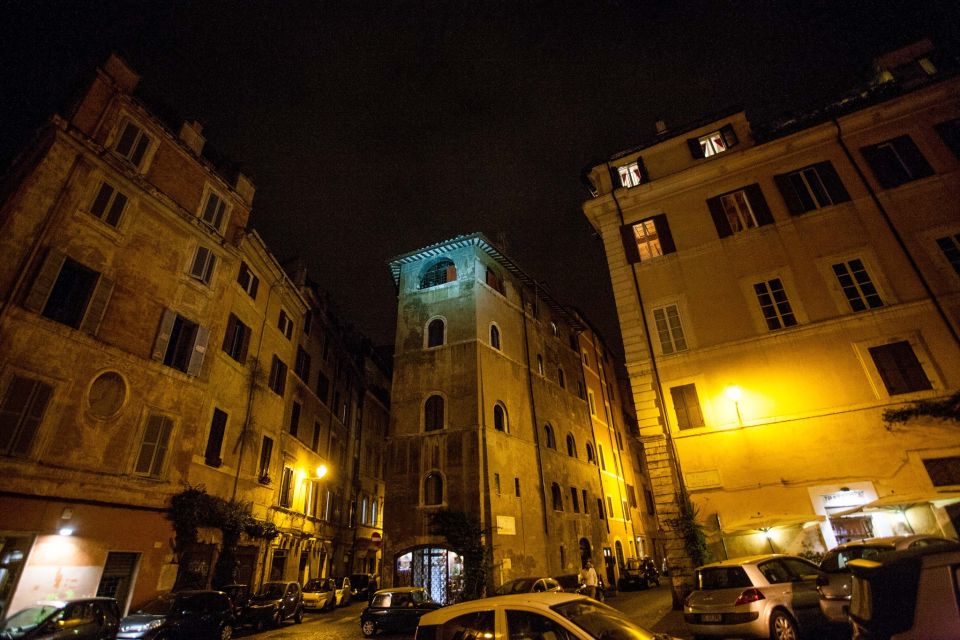 Dark Heart of Rome: Facts, Legends, and Mystery Tour - Where to meet on Corso Vittorio Emanuele II