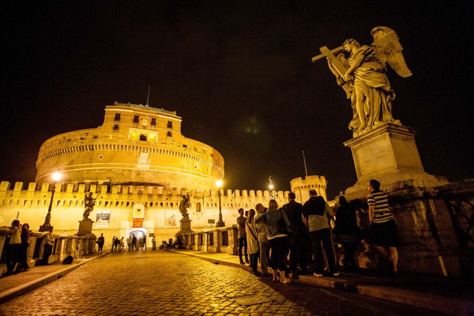 Dark Heart of Rome: Facts, Legends, and Mystery Tour - Piazza Farnese and its fountains of stone basins