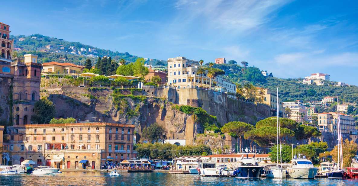 From Rome: Pompeii, Amalfi Coast, and Sorrento Day Trip - Amalfi Coast scenic drive: beautiful views, but manage winter expectations