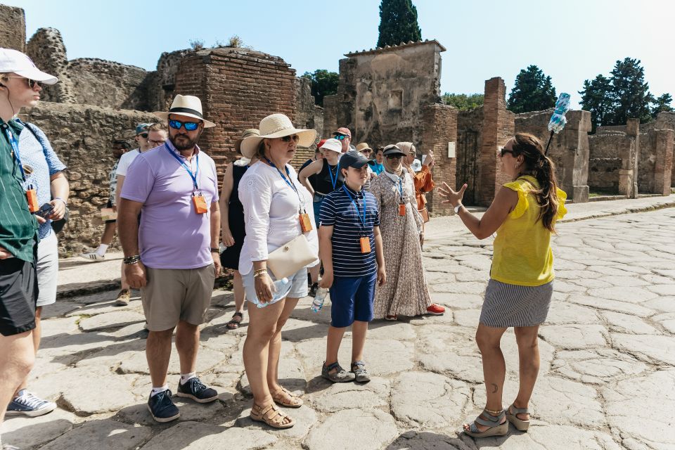 From Rome: Pompeii Day Trip with Optional Vesuvius and Lunch - Guides and drivers: you’re in good hands on the day