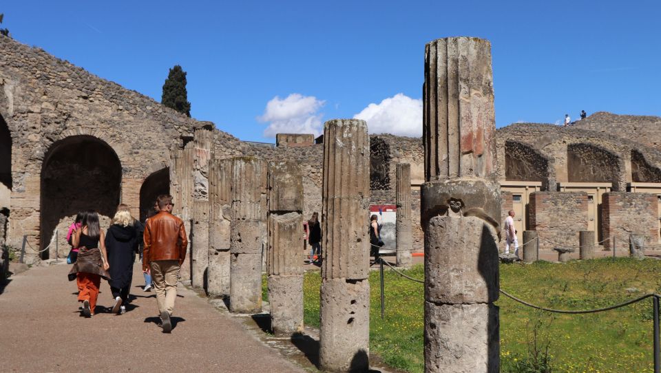 From Rome: Pompeii, Positano and Amalfi Coast Day Trip - What to Bring (So You Enjoy Pompeii and the Coast)