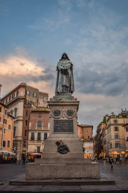 Ghosts, Legends & Mysteries of Rome Tip-Based Walking Tour - Dark humor and politically incorrect jokes: fun, with a caveat