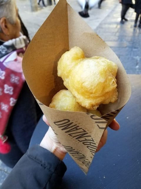 Napoli street food walking tour - Spaccanapoli: Pizza a Portafoglio on Naples’ Most Famous Street