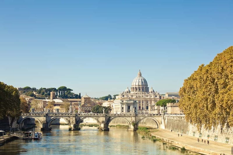 Private Vatican Tour with the option to visit St. Peter's - Vatican Museums: the Pinecone and Octagonal Courtyards make orientation easy