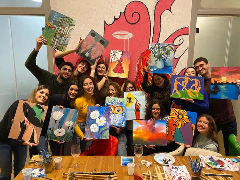 Rome: Afternoon Paint and Sip Experience in Piazza Navona - Finding the Studio Entrance in the Palazzo (Buzz 112)
