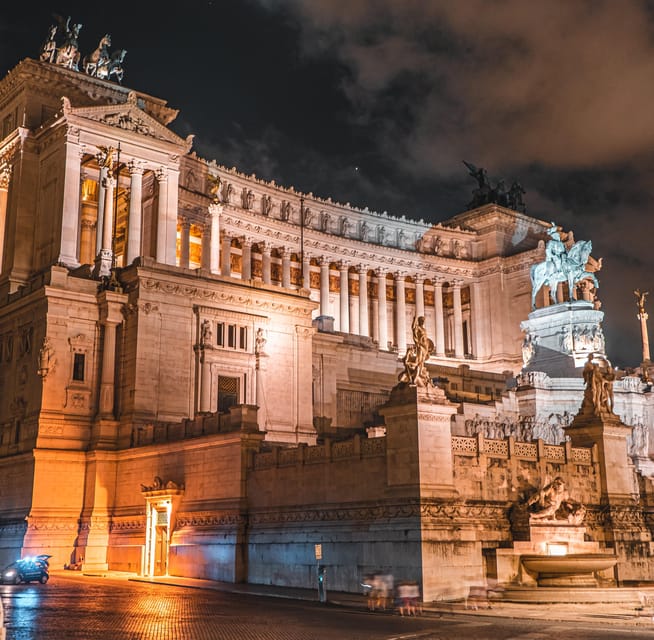 Rome: Ancient Rome Night Tour - Meeting at the Altare della Patria (Vittoriano): start where Rome is loud and grand