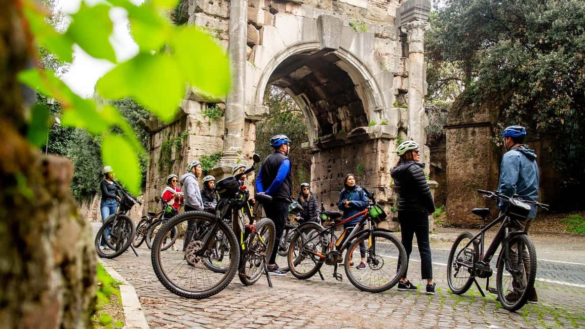 Rome: Appian Way Aqueducts Bike Tour (UPG Catacombs & Lunch) - E-bike riding style: smooth assist, plus real road texture