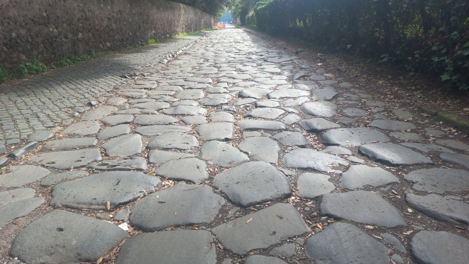 Rome: Appian Way Golf Cart Tour with Roman Catacombs Entry - Roman Catacombs: your 30–35 minute walk underground