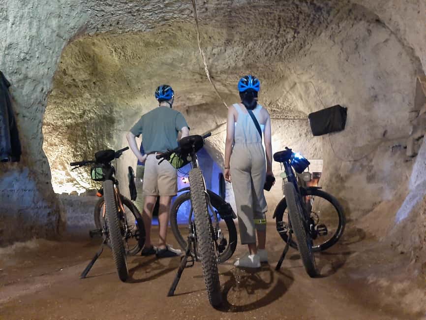 Rome: Appian Way Underground Catacombs Bike Tour with Lunch - Key Points Before You Go