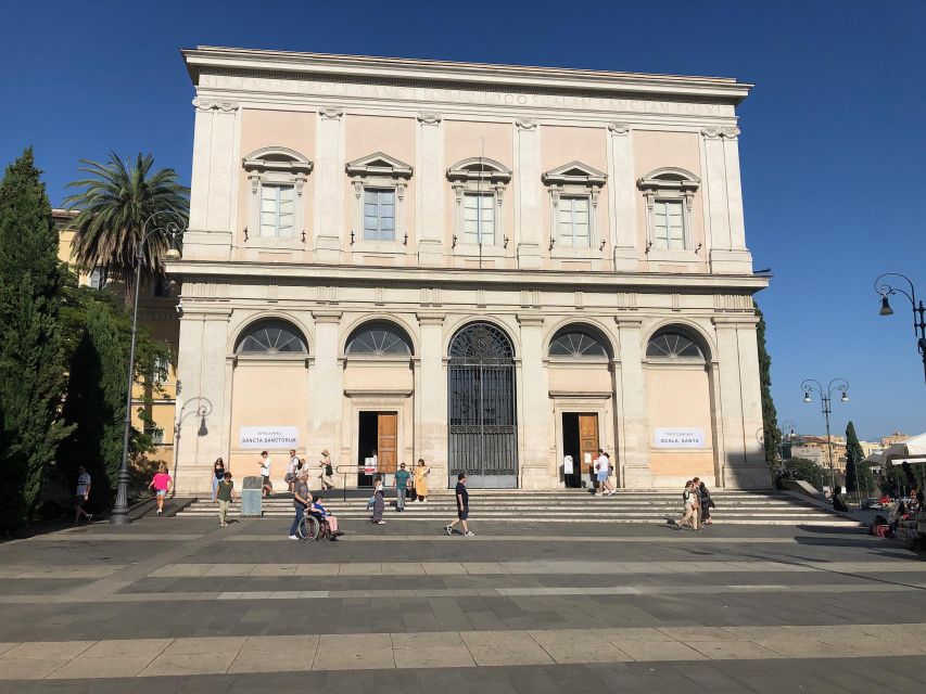 Rome: Basilica of St John Lateran & Holy Steps 1-Hour Tour - St John Lateran: the highest-ranking church and its symbolism