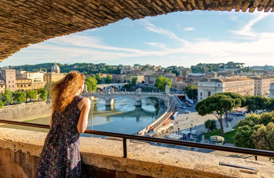 Rome: Castel Sant’ Angelo Ticket and Audio Guide - Entering the Mausoleum of Hadrian: the story you’ll follow