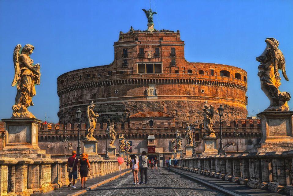 Rome: Castel Sant’Angelo Skip-the-Line Ticket & Audio Guide - The walk-in plan: getting from the entrance to the real sights
