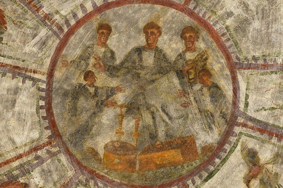 Rome: Catacombs of Domitilla Entry Ticket & Guided Tour - Catacombs of Domitilla: one site, two worlds, one cool descent