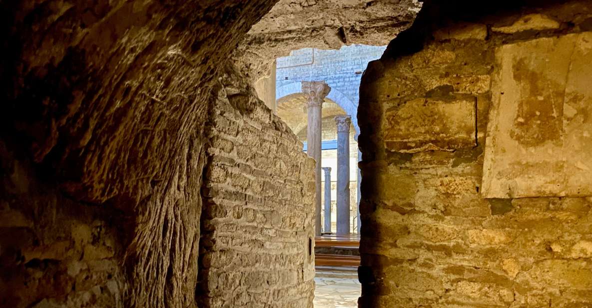 Rome: Catacombs & St Clement's Underground Semi-Private Tour - Meeting at St. Clement’s: Where to Go First