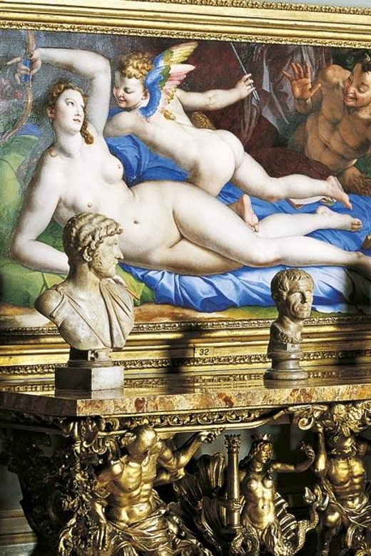 Rome: Colonna Palace Guided Tour - Rooms that echo power: the palace’s popes and changing tastes