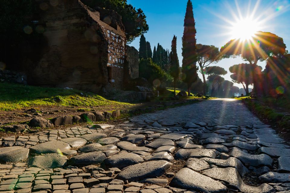Rome: Colosseum, Ancient Rome and Catacombs Tours & Tickets - Two ways to experience the Colosseum: guided tour or self-audio