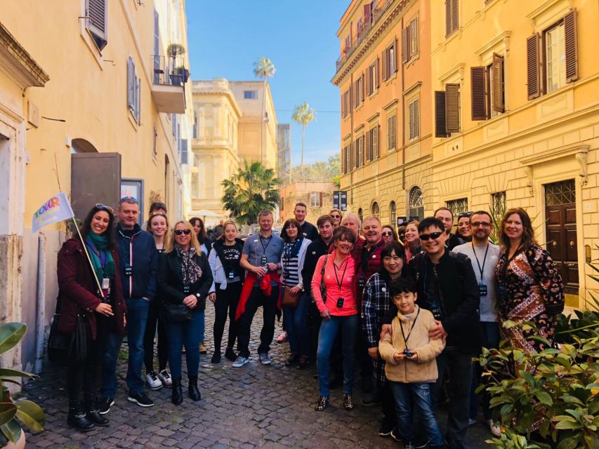 Rome: Colosseum, Ancient Rome Tour or Self AudioGuided Tour - Gladiators, naval battles, and the arena psychology: what to listen for