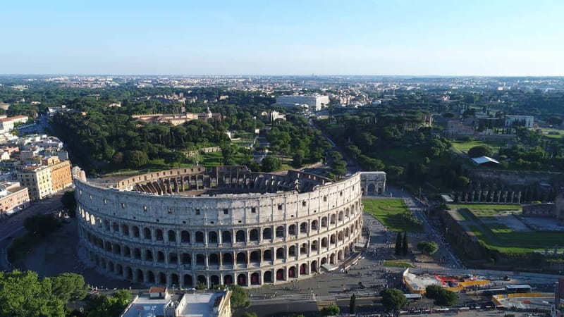Rome: Colosseum and Ancient Rome Small Group Guided Tour - Photo spots and pacing: how to avoid the sore-feet trap