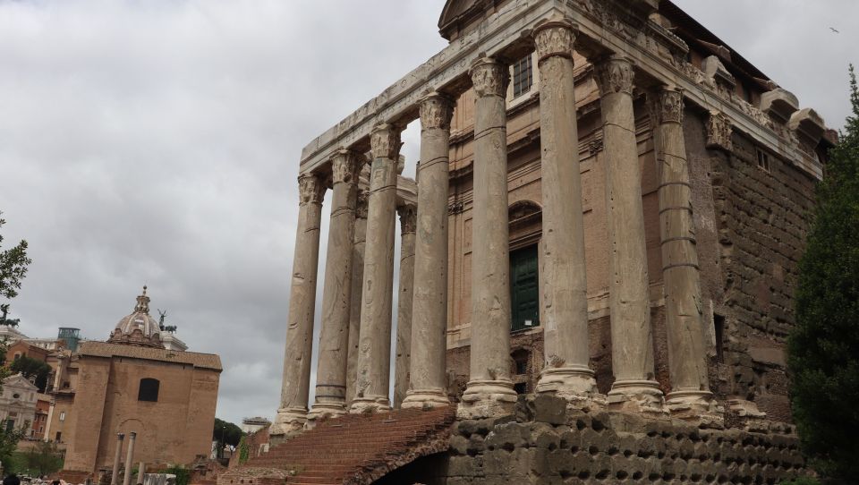 Rome: Colosseum Arena Floor, Roman Forum & Palatine Tour - Should you book this Colosseum Arena Floor and Roman Forum tour?