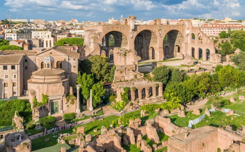 Rome: Colosseum Arena Guided Tour, Forum & Palatine Option - Practical Tips: What to Bring, What Not to Bring, and Name-Check Reality