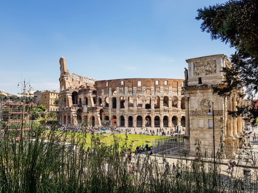 Rome: Colosseum Arena, Palatine Hill & Forum Guided Tour - How the Tour Moves: Colosseum, Then Palatine Hill