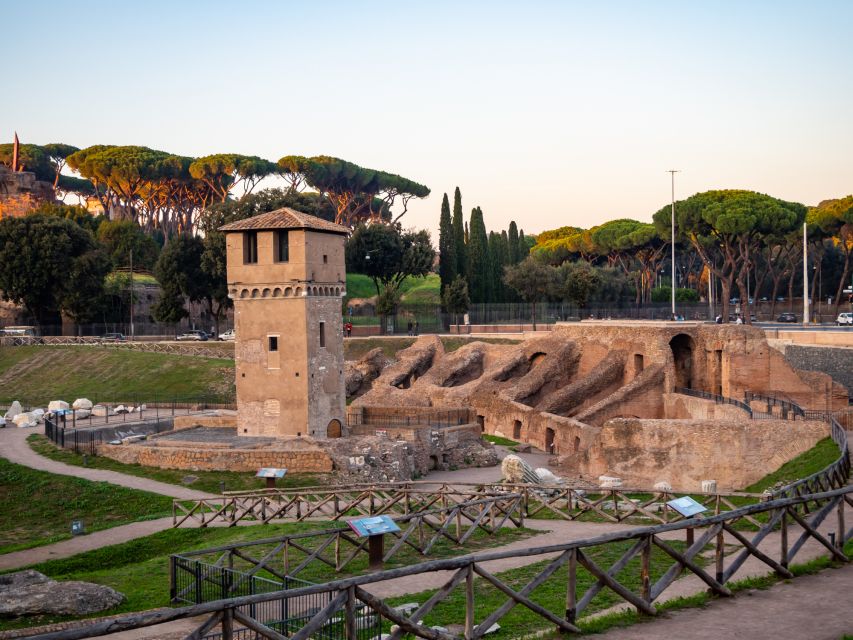 Rome: Colosseum Arena, Roman Forum & Palatine Tour - Roman Forum: where the speeches and power lived
