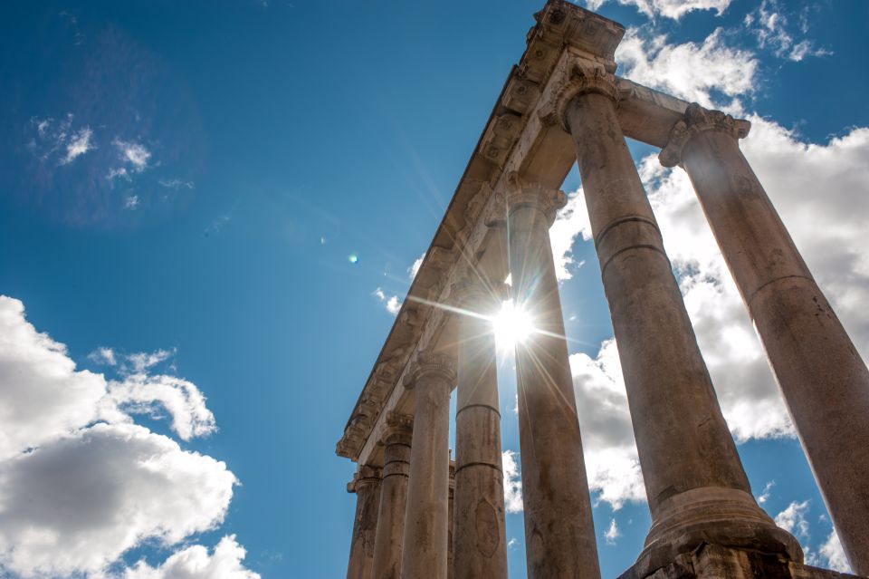 Rome: Colosseum Arena, Roman Forum & Palatine Tour - Price and value for a $44.41 ticket