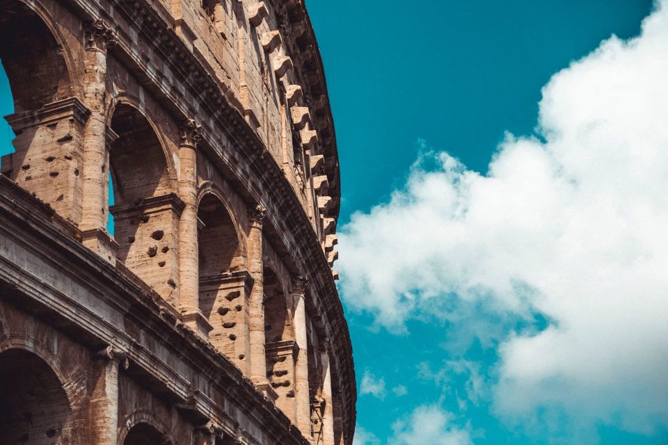 Rome: Colosseum Express Guided Tour - Where to Meet Italy in Love Tours (and why the exact spot matters)