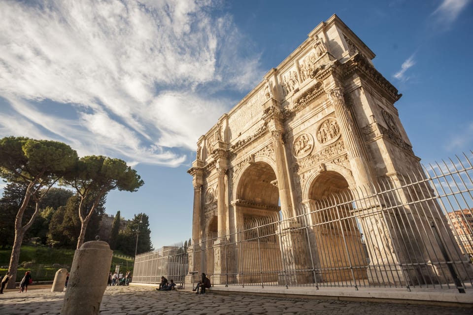 Rome: Colosseum, Forum, Palatine Hill Entry & Audioguide App - Small group (10 max) + no guided tour: the best way to use your freedom
