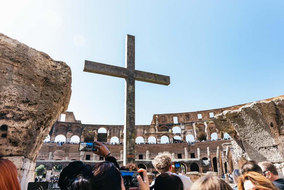 Rome: Colosseum, Forum & Palatine Hill Tour & Optional Arena - Headsets, Guide Styles, and Pacing That Mostly Works