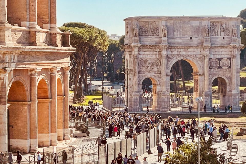 Rome: Colosseum, Palatine Hill and Roman Forum Guided Tour - Palatine Hill: Imperial Residences on Rome’s Oldest Settlement