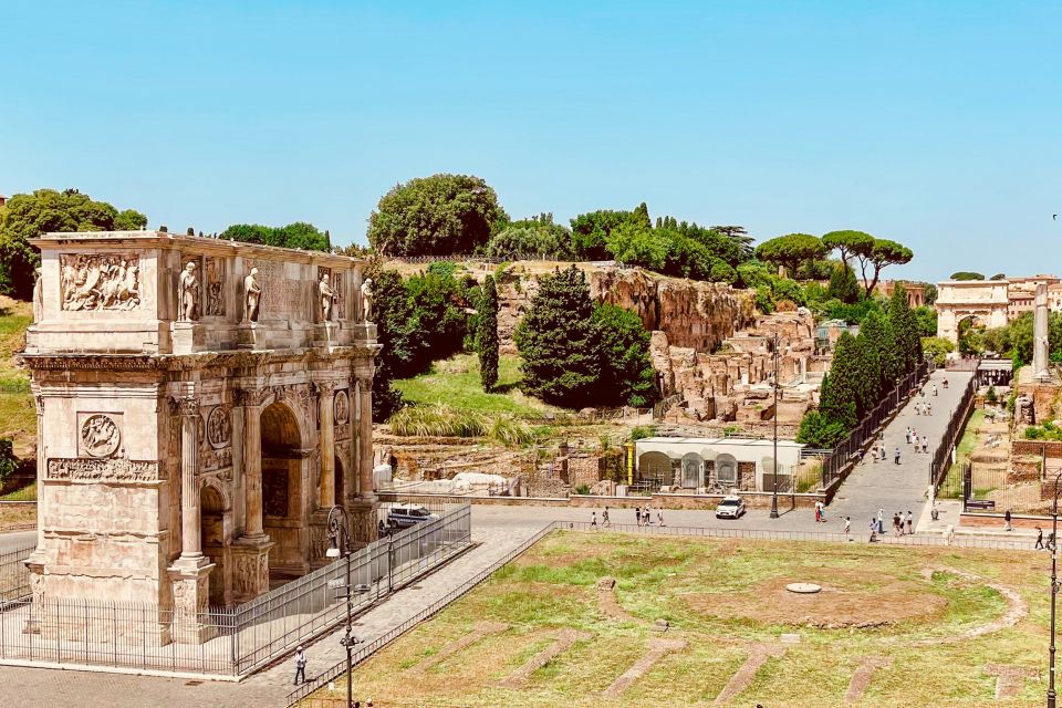 Rome: Colosseum, Palatine Hill and Roman Forum Guided Tour - What Your Guide and Headsets Actually Change