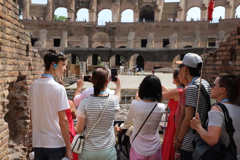 Rome: Colosseum & Roman Forum Guided Tour - Meeting point at Largo Agnesi: get there calm, not confused