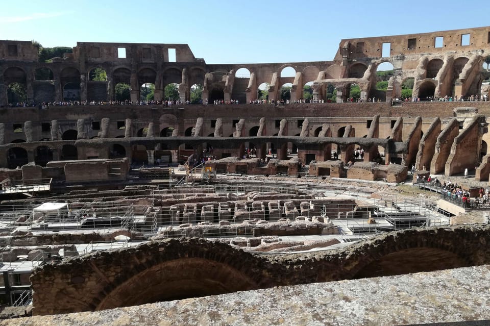 Rome: Colosseum, Roman Forum & Palatine Hill Tour - The Pace, the Group Experience, and Why Headsets Matter