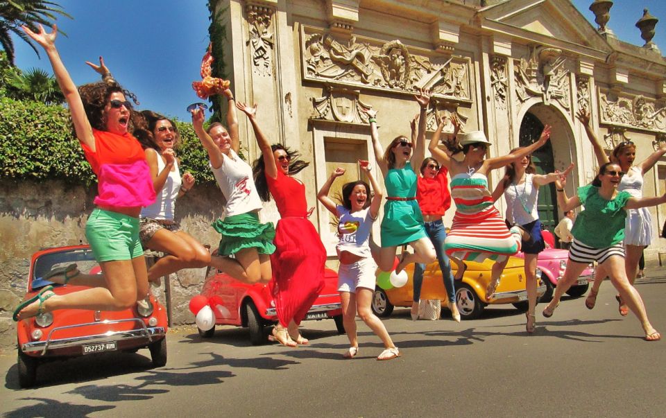 Rome Driving Tour By Vintage Fiat 500 - Driving at 30 km/h: small car comfort, big Rome reality