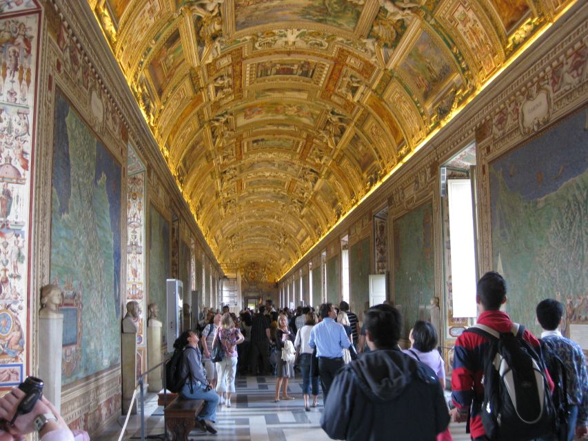 Rome: Early Morning Small-Group Vatican Tour with Pickup - Pio-Clementine, the Tapestry Hall, and the Painted Maps