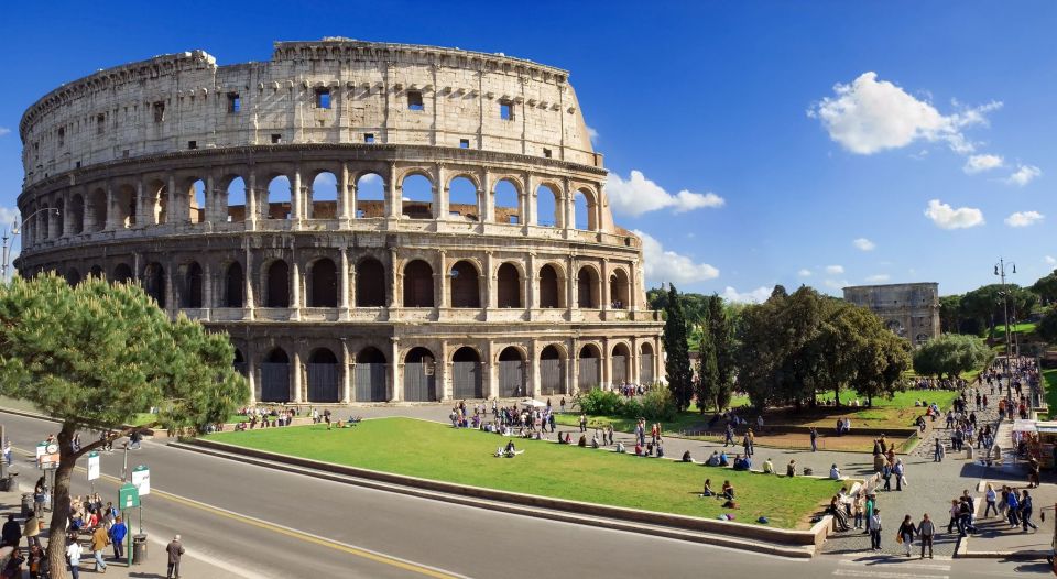 Rome: Exclusive Colosseum Underground and Roman Forum Tour - Roman Forum (about 80 minutes): the political heart on foot