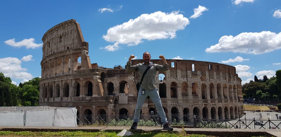 Rome: Exclusive Colosseum Underground and Roman Forum Tour - Group size, guide style, and why the tour feels different from a crowd