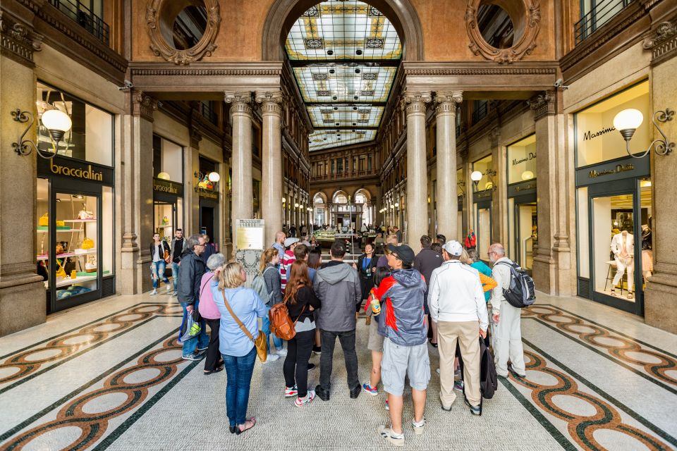 Rome: Fountains and Squares Small-Group Walking Tour - The Pantheon: stepping inside a Roman-era masterpiece