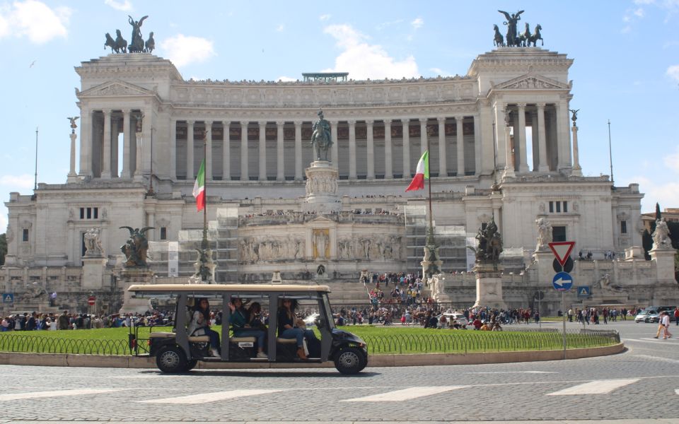 Rome: Night Tour of the City by Golf Cart (Private option) - Meeting near the Colosseum: the warm-up that sets the whole night
