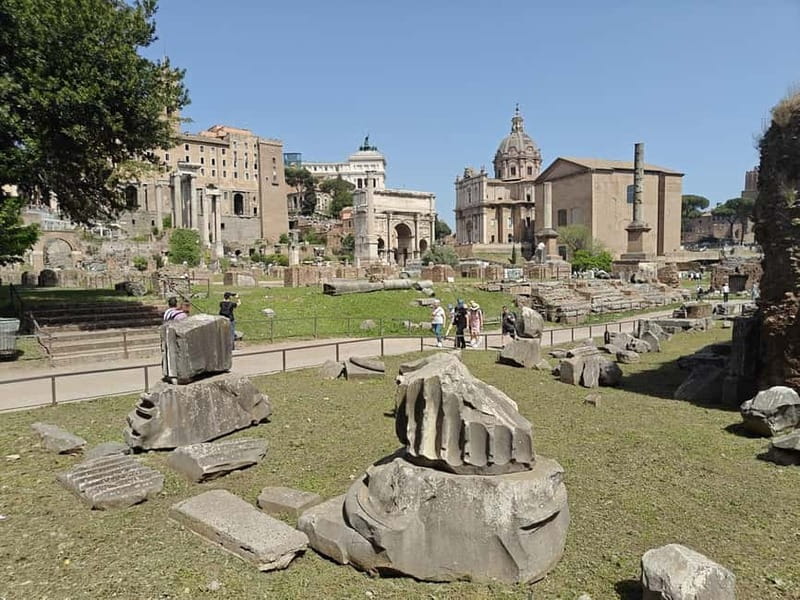 Rome: Roman Forum Myths and Legends Private Guided Tour - The guide experience: why people rave about Paulo (and others)