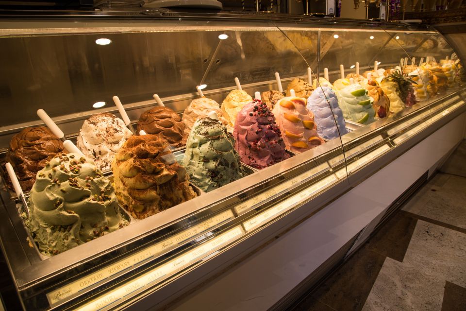 Rome: Small-Group Night Tour with Pizza and Gelato - Hotel pickup and minivan comfort: the easy way to start