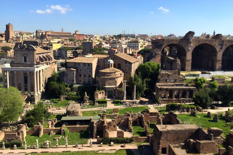 Rome: Tour of Colosseum Arena Floor with 1st and 2nd Levels - Meeting at the Colosseo Metro: Find the Green Kiosk Fast