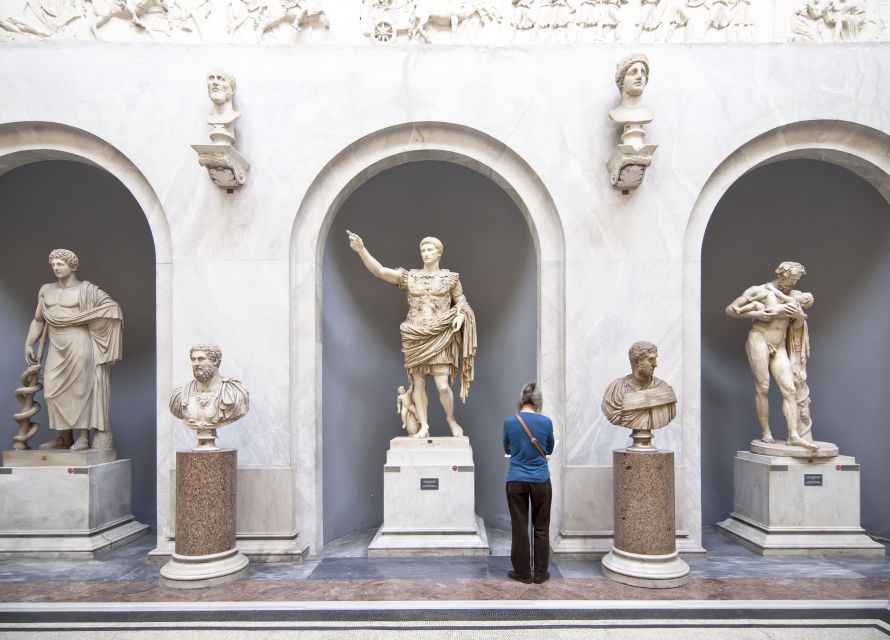 Rome: Vatican Pass, Top Attractions and Free Transport - Colosseum time: pairing Roma Pass with timed entry reality
