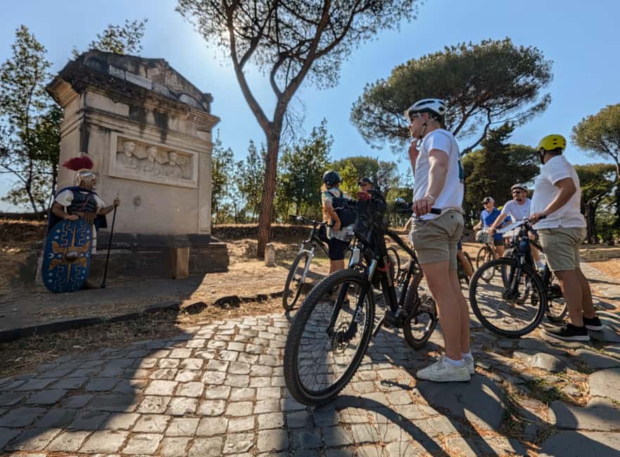 Rome:Appian Way E-bike Tour, Catacombs, Aqueducts & Transfer - Getting there: the private shuttle and where you meet