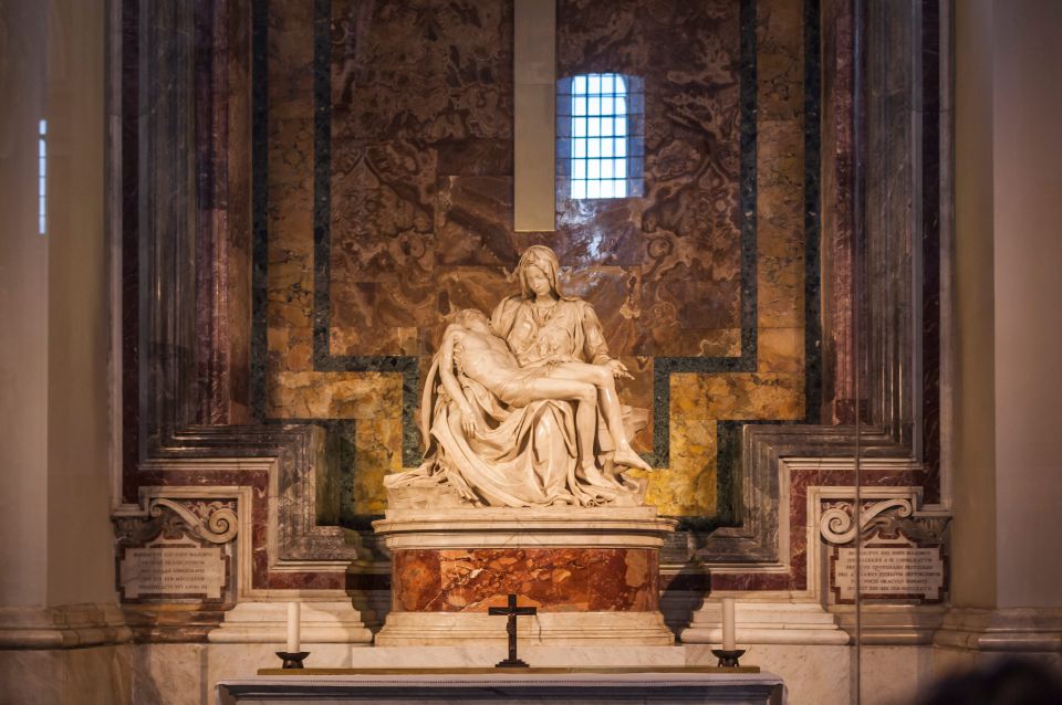 Vatican: Papal Audience and St. Peter's Basilica Guided Tour - Reserved entry: helpful, but don’t plan like it’s magic